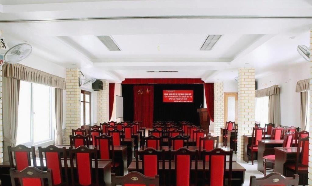 Ngoc Bach Hotel Mai Châu Buitenkant foto