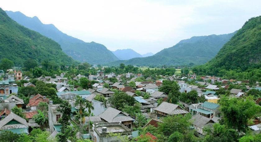 Ngoc Bach Hotel Mai Châu Buitenkant foto