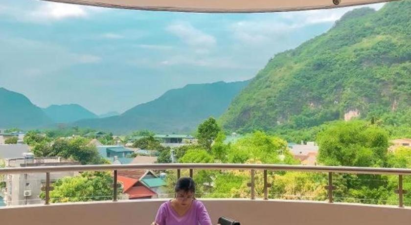 Ngoc Bach Hotel Mai Châu Buitenkant foto